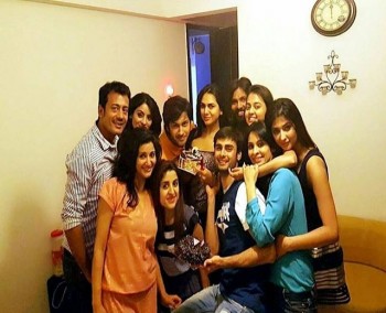 (Swaragini) An invisible feeling called love (Spoiler)