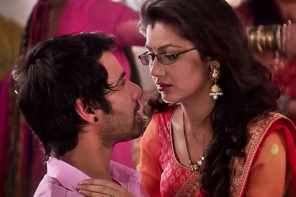 Pyaar ki story kb (intro)