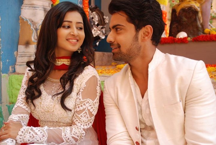 Aara- Two Hearts That Beat As One (Episode 8) – A Krishnadasi FF