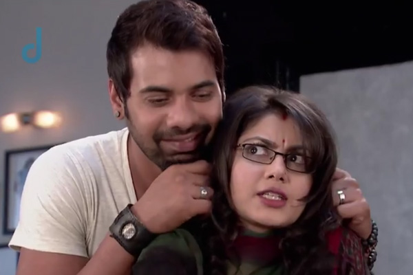 Vampires Vs Werewolf (epi 17 & 18)