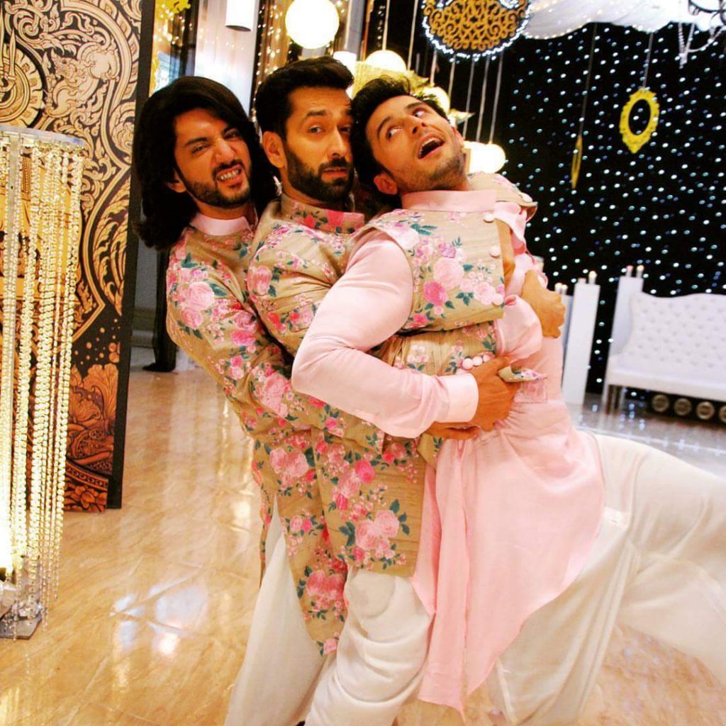 Ishqbaaz – as I could imagine…. Part 42