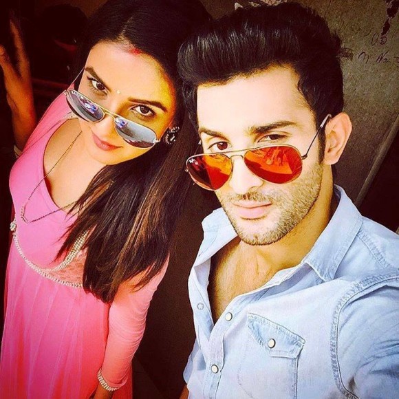 Tasha-E-Ishq twinj = I love you os