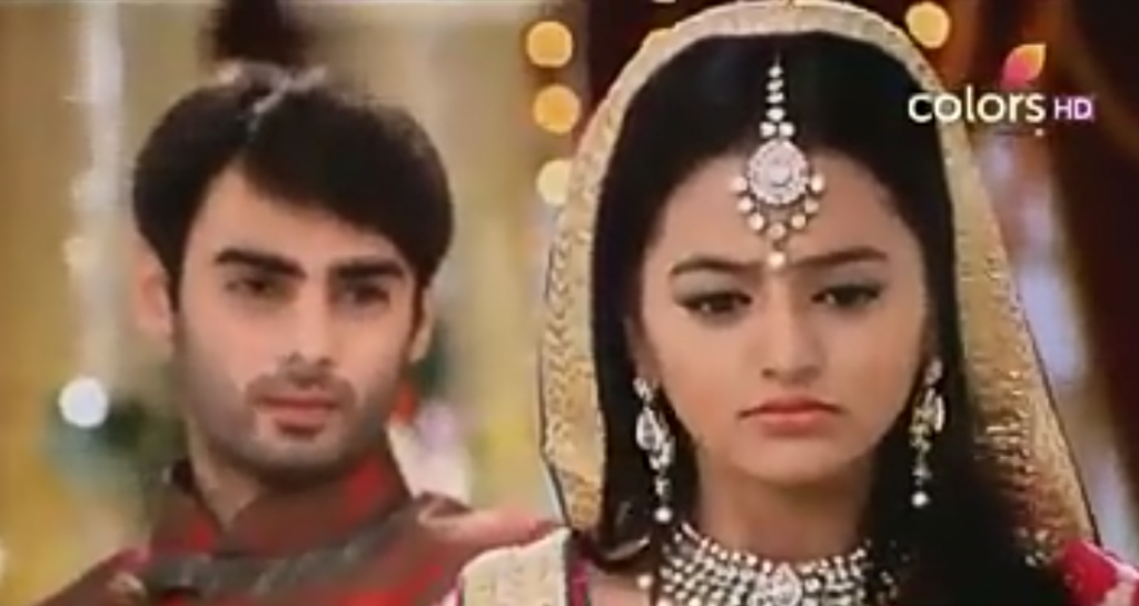 Royal Love Birds – TS By AngelAshu & Zara (Part-1)