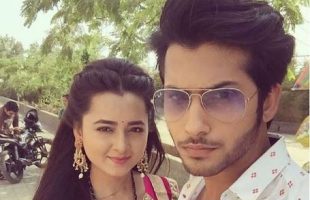 Love in air: their cute proposal RagLak OS
