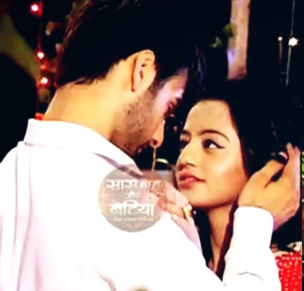 Her Mysterious Smile……. SWASAN OS