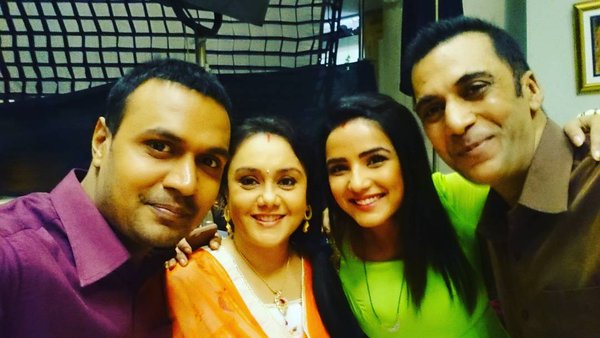 Twinj- Marriage, betrayal, love (78)