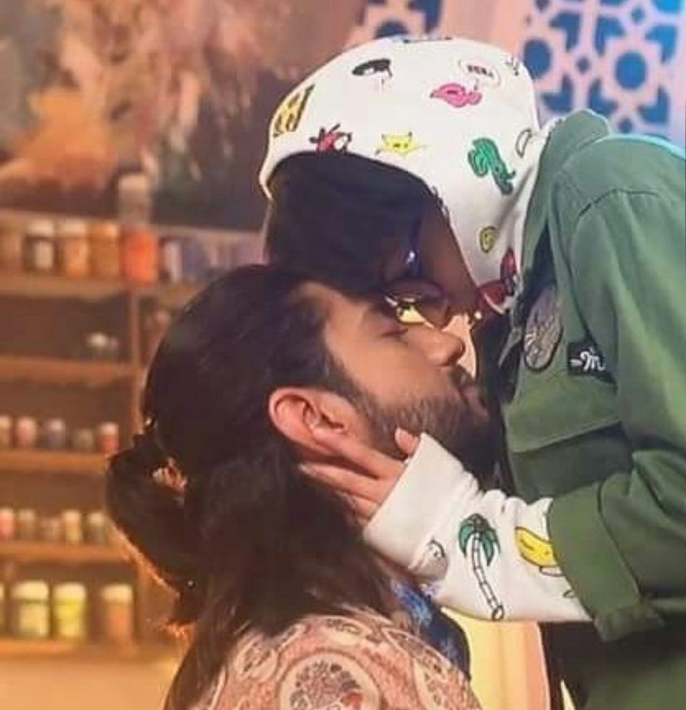 Siblings forever……ishqbaaz os