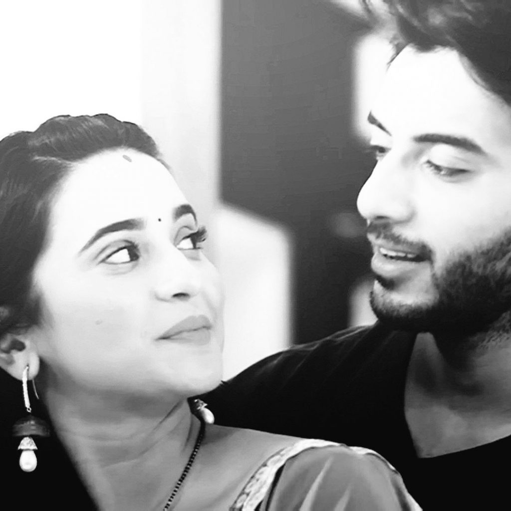Hold me in the rain …(Vitharv – JnDsD) Episode 4