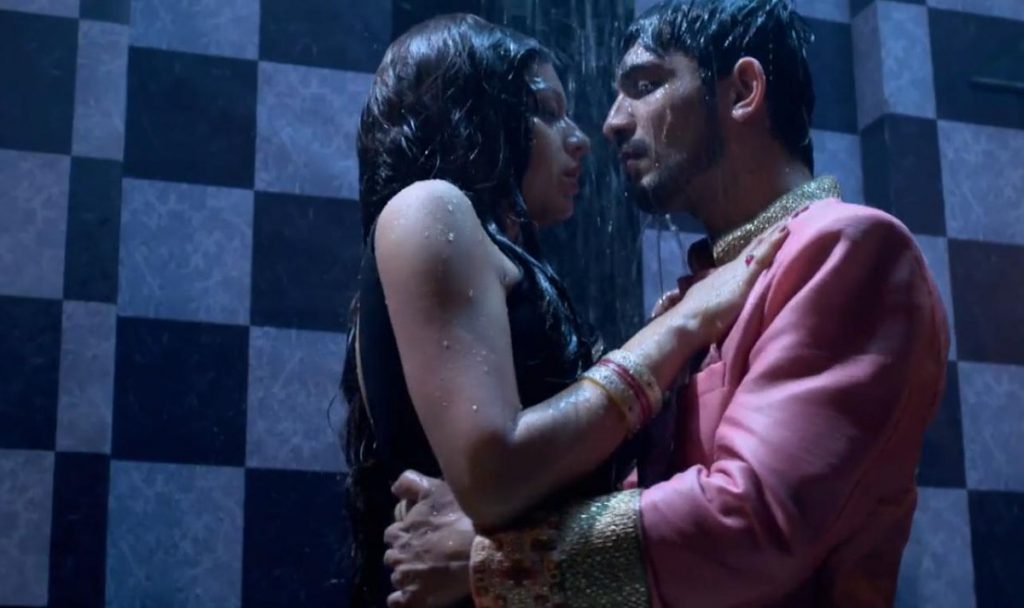 Kuch Khatti Kuch Meethi: RiVanya RaIna SS Part5 RaIna RiVanya wedding,RaIna consummation