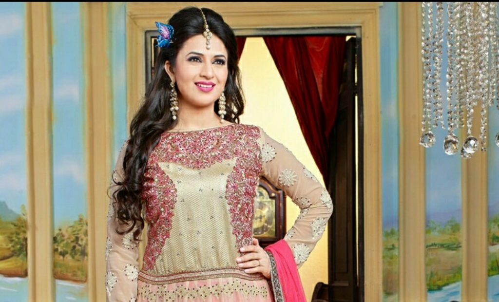 {SWEET GIRLS}…SNS & YHM…FF… CHAPTER-17 {ISHRA’S ENGAGEMENT}