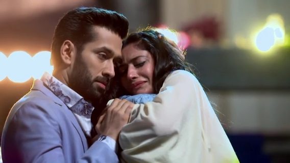 “Love Remain Silent” !…Shivika Os …By RiaNa