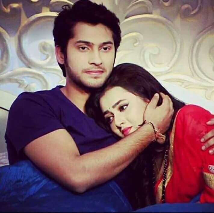 Raglak OS – Ek Mai Aur Ek Tum