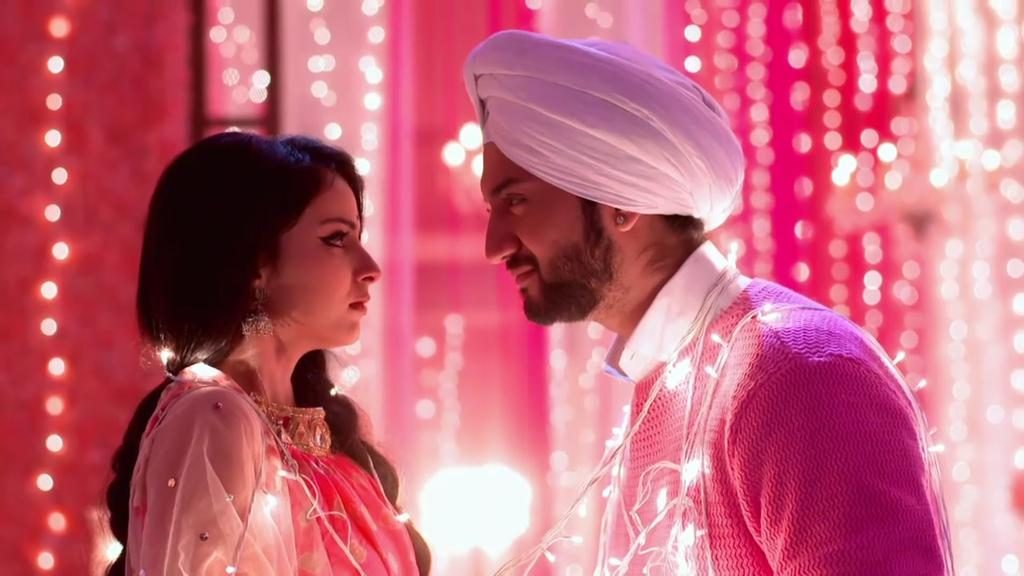 Hate or Love? – Part 21 – Rikara and Shivika see the videos + outburst