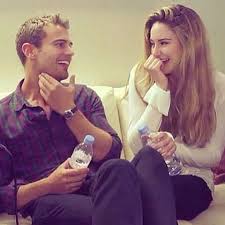 Forbidden love(Four and Tris) Chapter 17: Fight for love