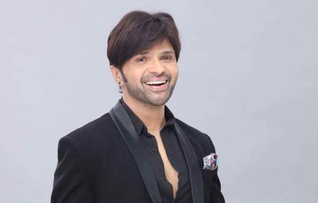 Himesh Reshammiya SIGNS Indian Idol contestant Sunny Hindustani for a Bollywood song