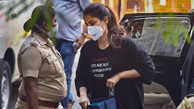 Celebs come out in Support of Rhea Chakraborty!! Begin #JusticeforRhea