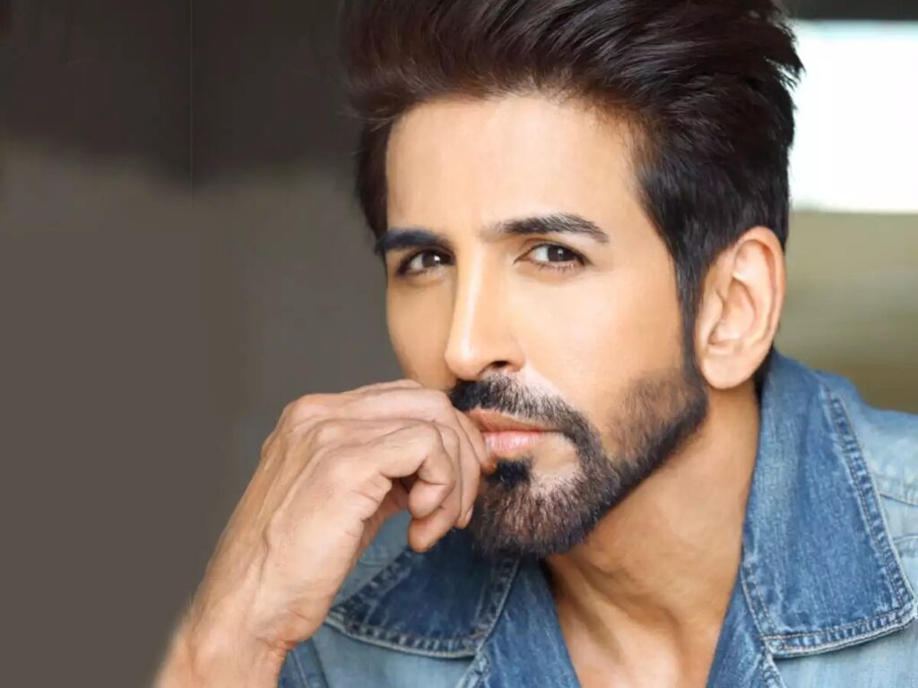 Mahabharat actor Vishal Kotian to get engaged post two months