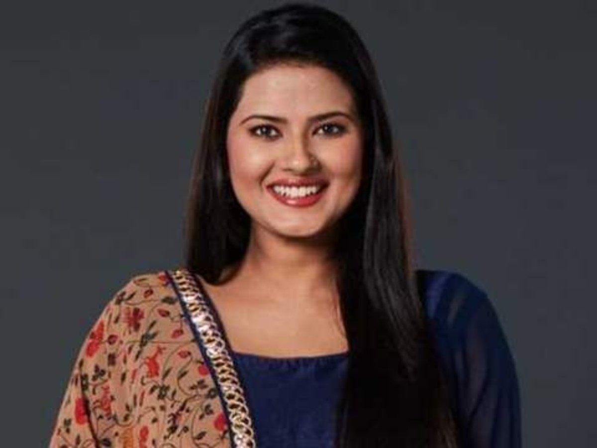 Kratika Sengar on shooting for Choti Sarrdaarni in Delhi under bio