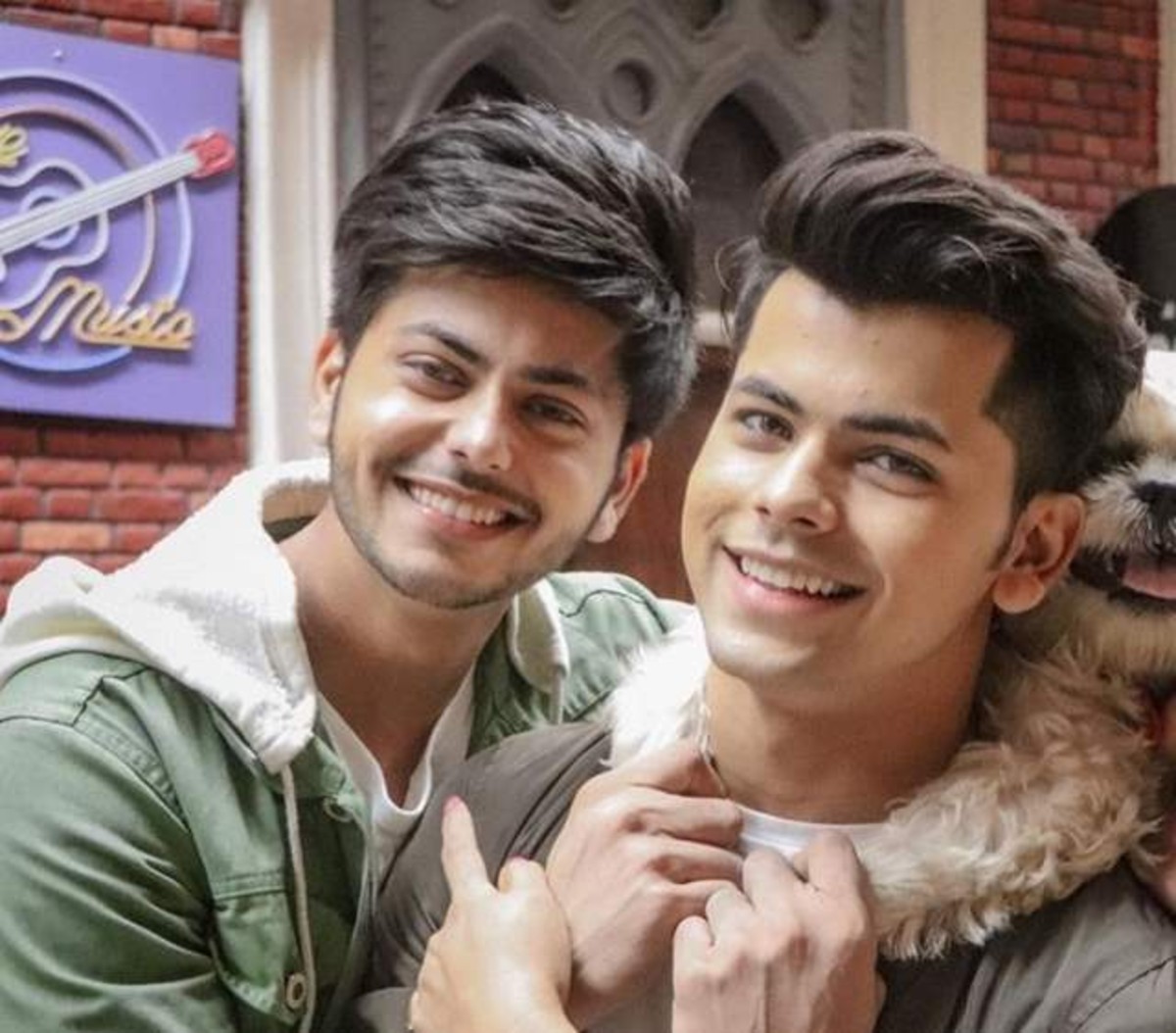 Siddharth Nigam joins Abhishek Nigam for Hero - Gayab Mode On - Telly