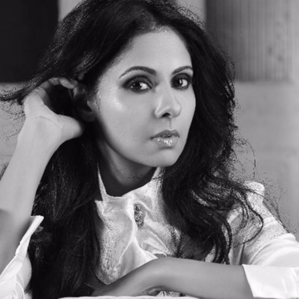 Chhavi Mittal on completing her radiotherapy sessions; says “I’ll finally be a free bird after 30 days”