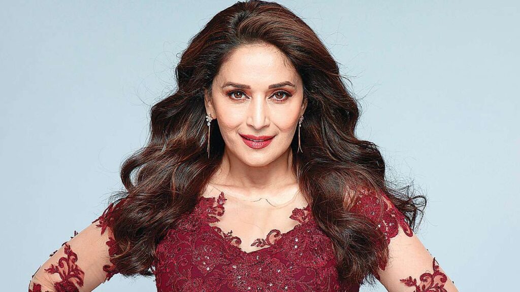 Madhuri Dixit Nene and Suniel Shetty to Judge New Season of Dance Deewane