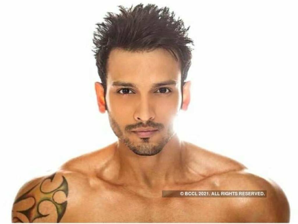 Yeh Hai Chahatein actor Khushank Arora got Robbed in broad Daylight