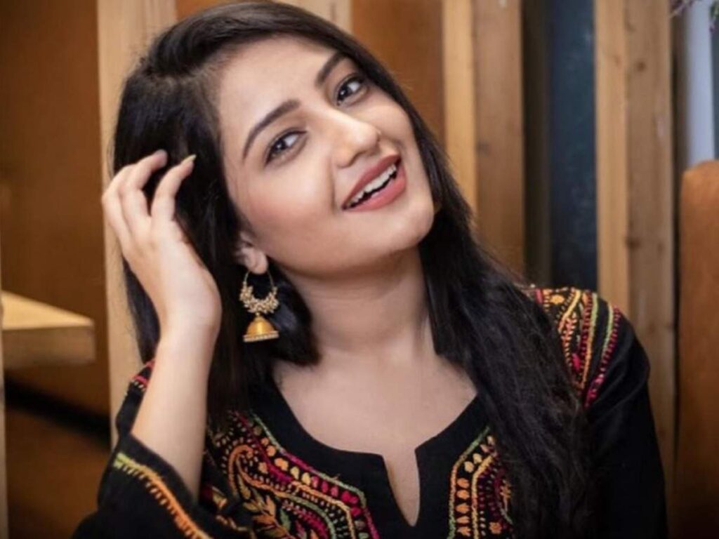 Ishk Par Zor Nahi fame Akshita Mudgal talks about her satisfaction with Ishqi’s character; says, she’s real and relatable