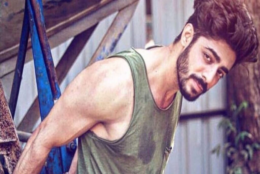 Popular Bengali actor Krushal Ahuja is all set to make his Hindi TV debut with Rishton Ka Manjha
