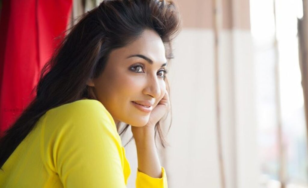 Mouli Ganguly returns to silver screen with ‘Bal Shiv’