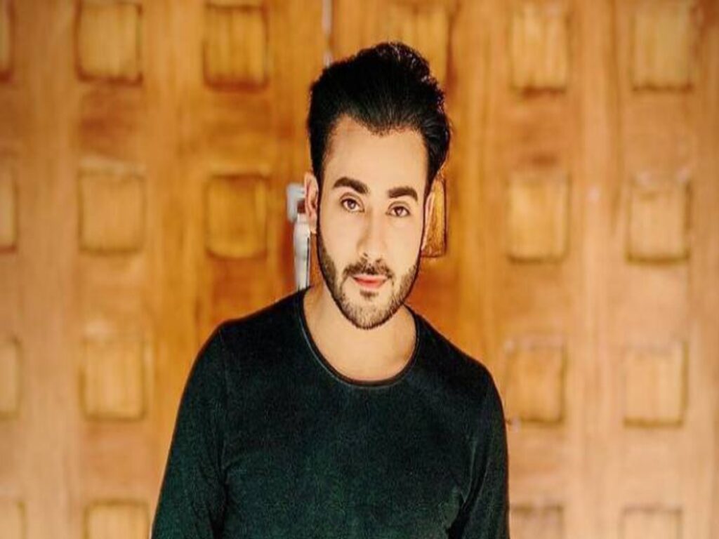 Worship Khanna roped in to play the lead in an upcoming project