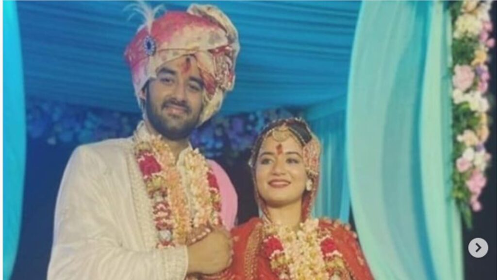 Ishq Mein Marjawan 2 fame Vishal Vashishtha ties the knot with his longtime girlfriend Deepakshi