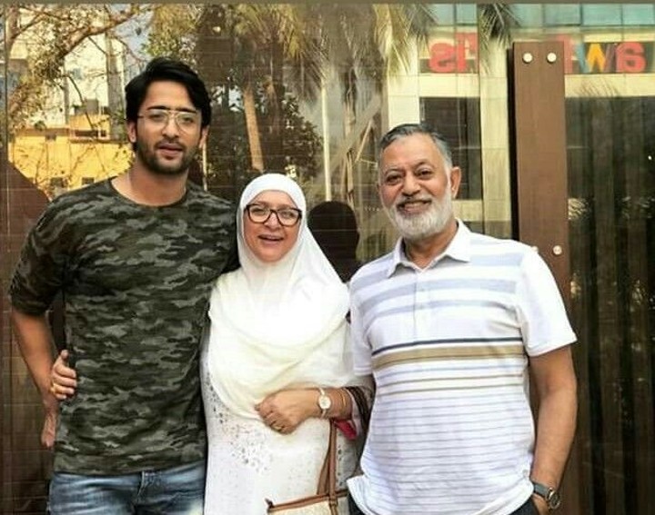 Shaheer Sheikh’s father seriously ill; Actor asks for Prayers