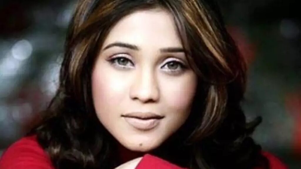 Amrapali Gupta talks about her role in Gud Se Meetha Ishq