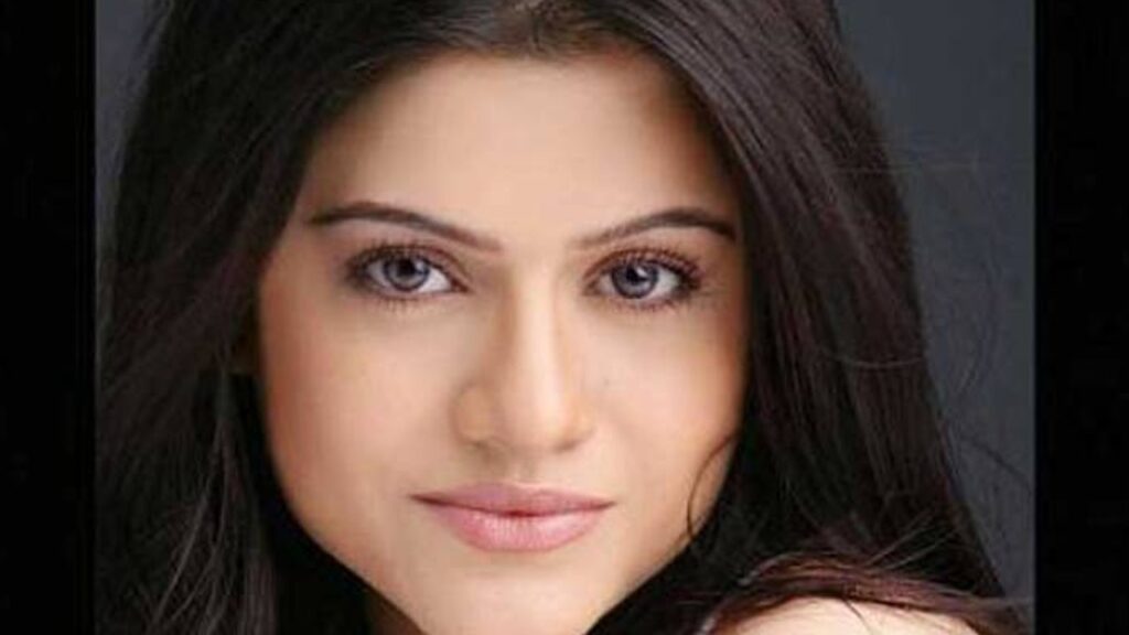Ishqbaaz fame Rishika Mihani turns real estate agent in Dubai