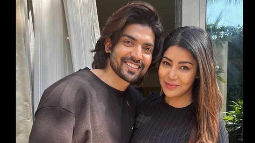 Debina Bonnerjee and Gurmeet Choudhary share the first pic of their baby girl Divisha