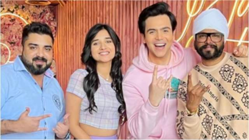 Taarak Mehta Ka Ooltah Chashmah fame Raj Anadkat all set to pair up with Kanika Mann for a music video