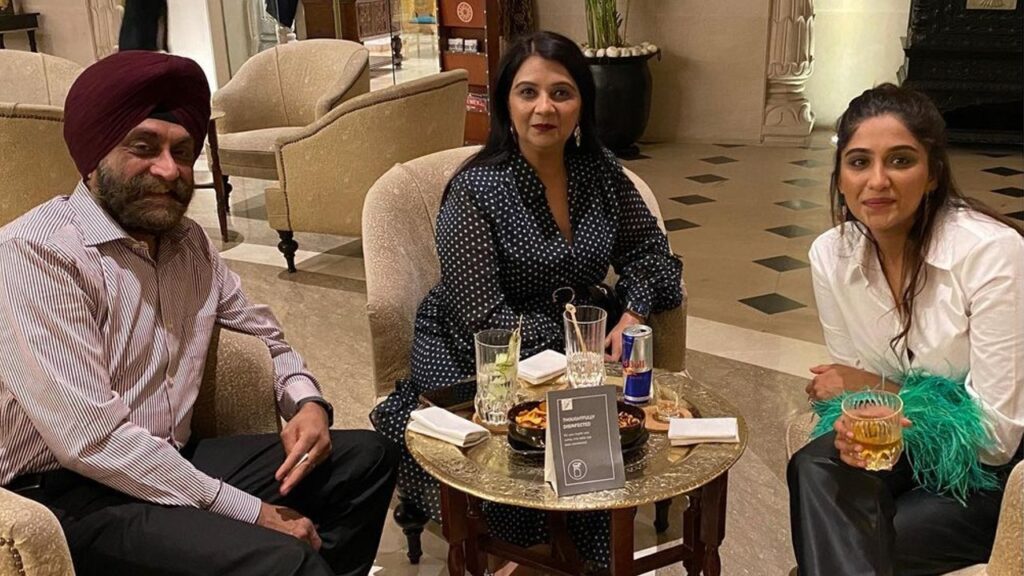 Choti Sarrdaarni fame Nimrit Kaur on her recent work-cum-pleasure trip with to Jaipur her parents