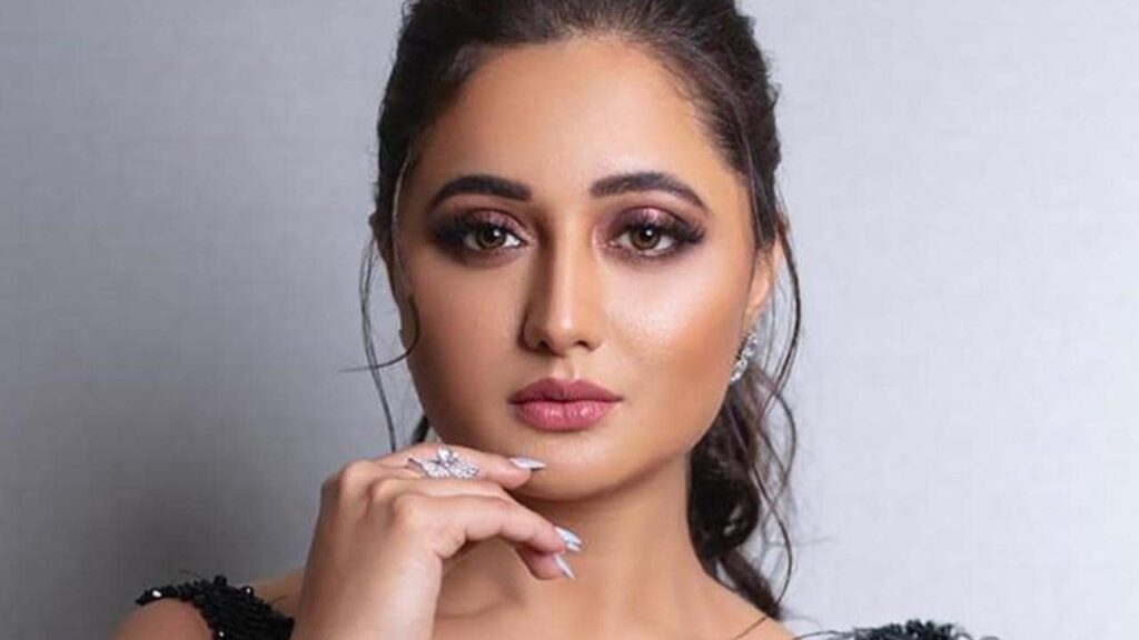 Rashami Desai dismisses the rumours of doing Lock Upp