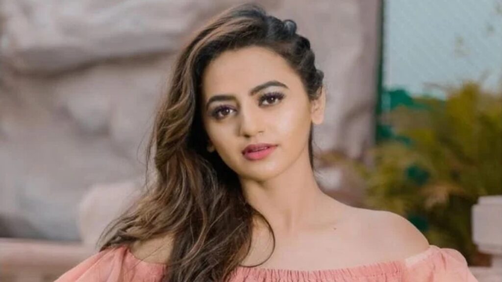 Ishq Mein Marjawan fame Helly Shah all set for her debut at Cannes film festival