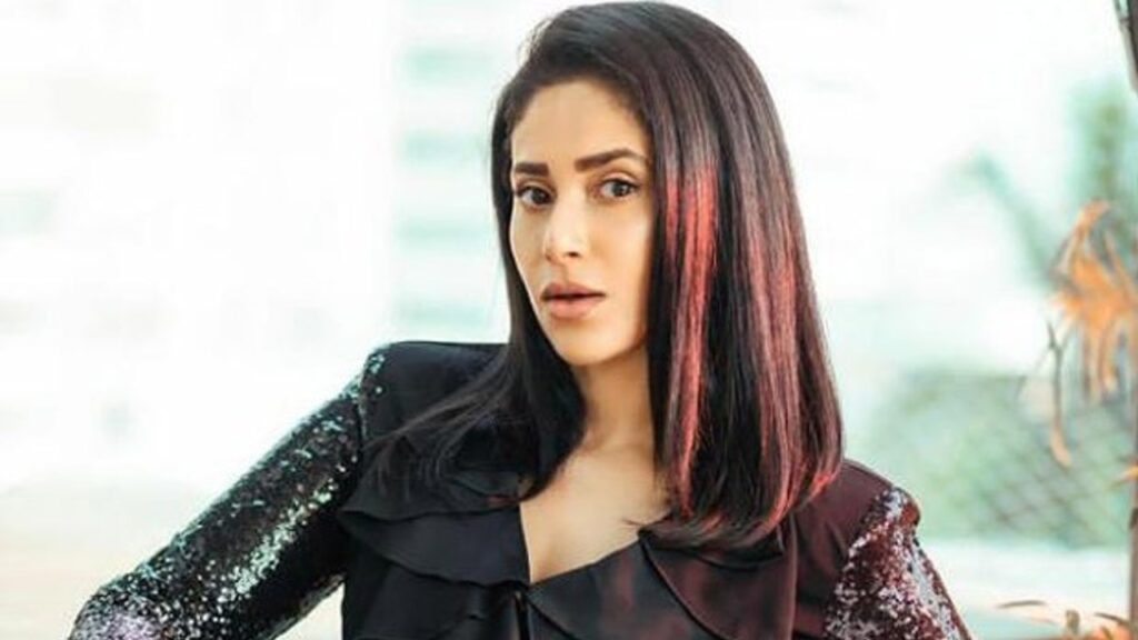 Bade Acche Lagte Hain fame Shubhaavi Choksey opens up on the tag given to TV actors; says ‘It is unfortunate”