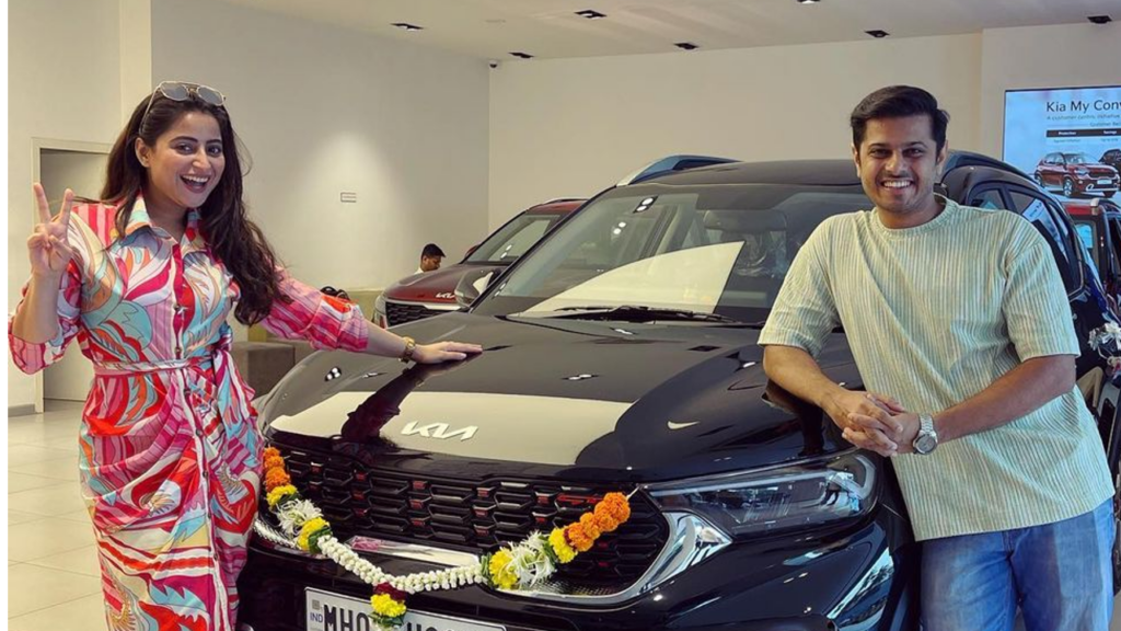 Ghum Hai Kisikey Pyaar Meiin fame Aishwarya Sharma and Neil Bhatt buys a new car