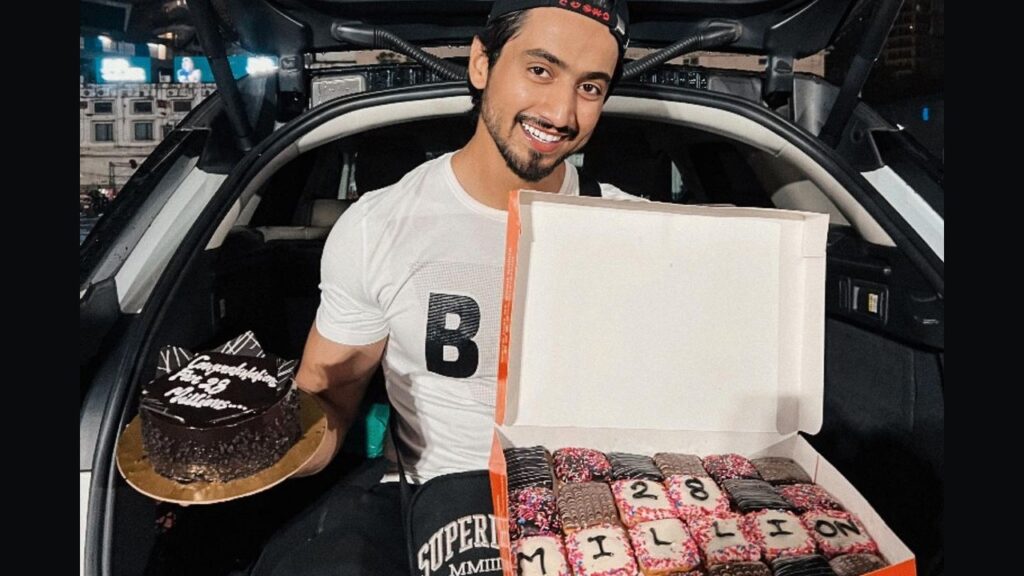 Khatron Ke Khiladi 12 contestant Mr. Faisu celebrates the milestone of getting 28 million followers on Instagram