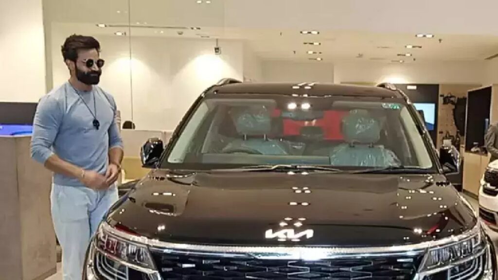 Sanjog fame Rajat Dahiya fulfills his dream of buying a swanky new car
