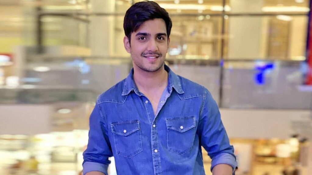 Anupamaa fame Adhik Mehta on meeting his family after three years; says, “I am excited to spend time with them”