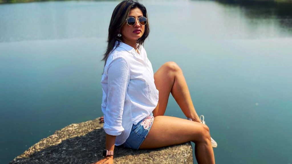 Actress Alefia Kapadia gets injured on the sets of Bade Ache Lagte hain