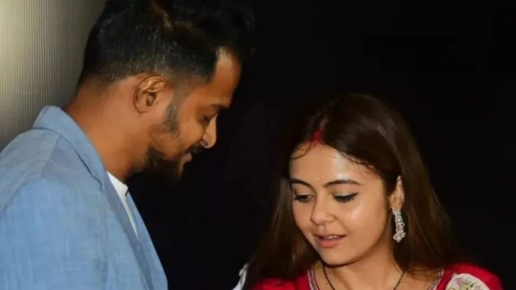 Newly married Devoleena Bhattacharjee and hubby Shahnawz Shaikh attend