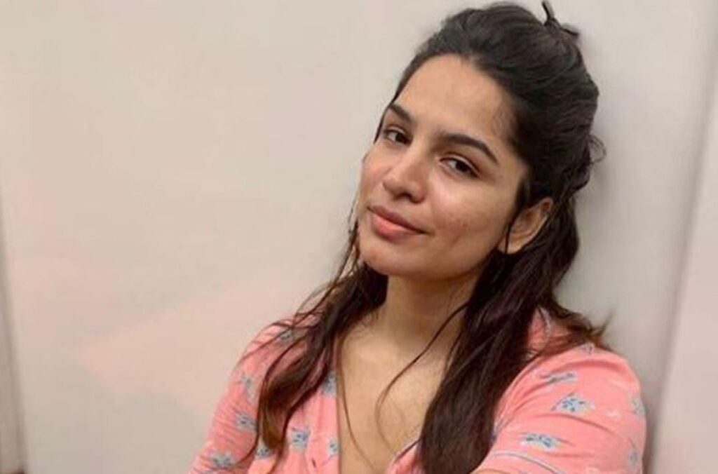 Is Kumkum Bhagya fame Shikha Singh going through a tough time mentally?