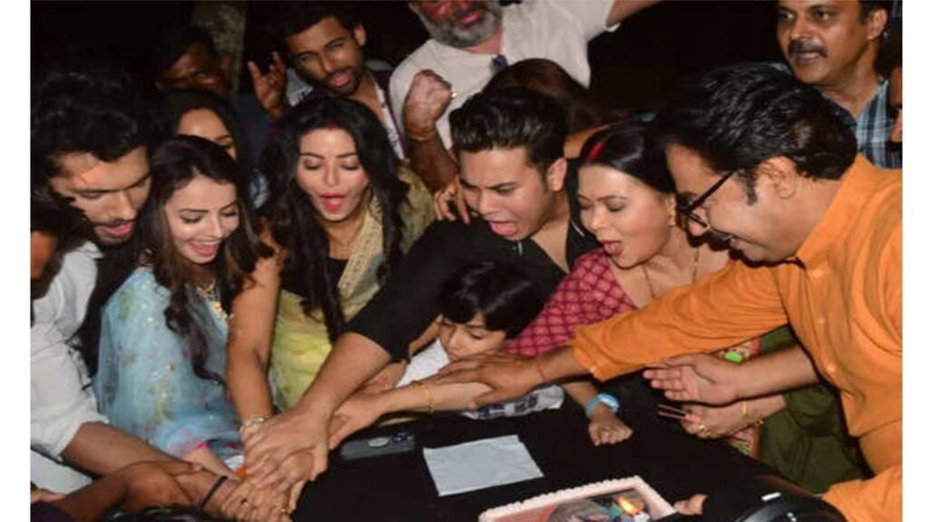 Maitree featuring Shrenu Parikh and Namish Taneja completes 100 episodes