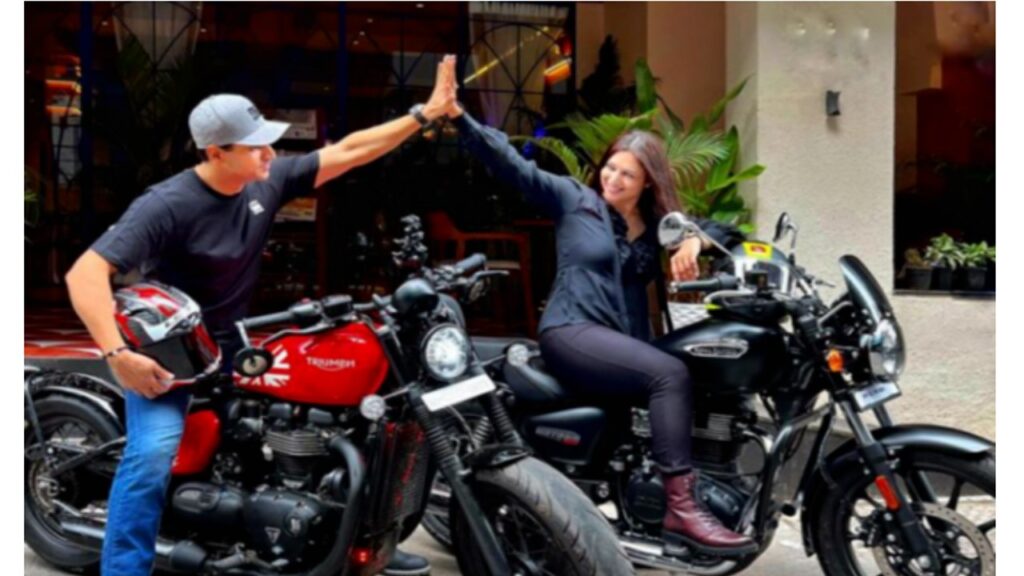 Vivek Dahiya and Divyanka Tripathi make a grand entry on the music launch of Vivek’s movie