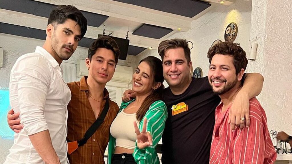 Bigg Boss 15 stars reunite: Rajiv Adatia, Simba Nagpal, Pratik Sehajpal, and others share joyous moments
